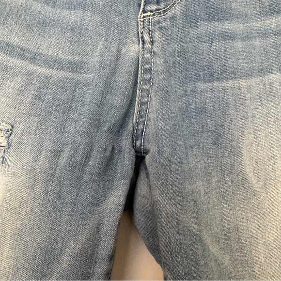 Fashion Nova Distressed Jeans - Picture 5 of 5